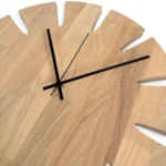 Monstera Leaf Silent Oak Wall Clock – Natural Artistry